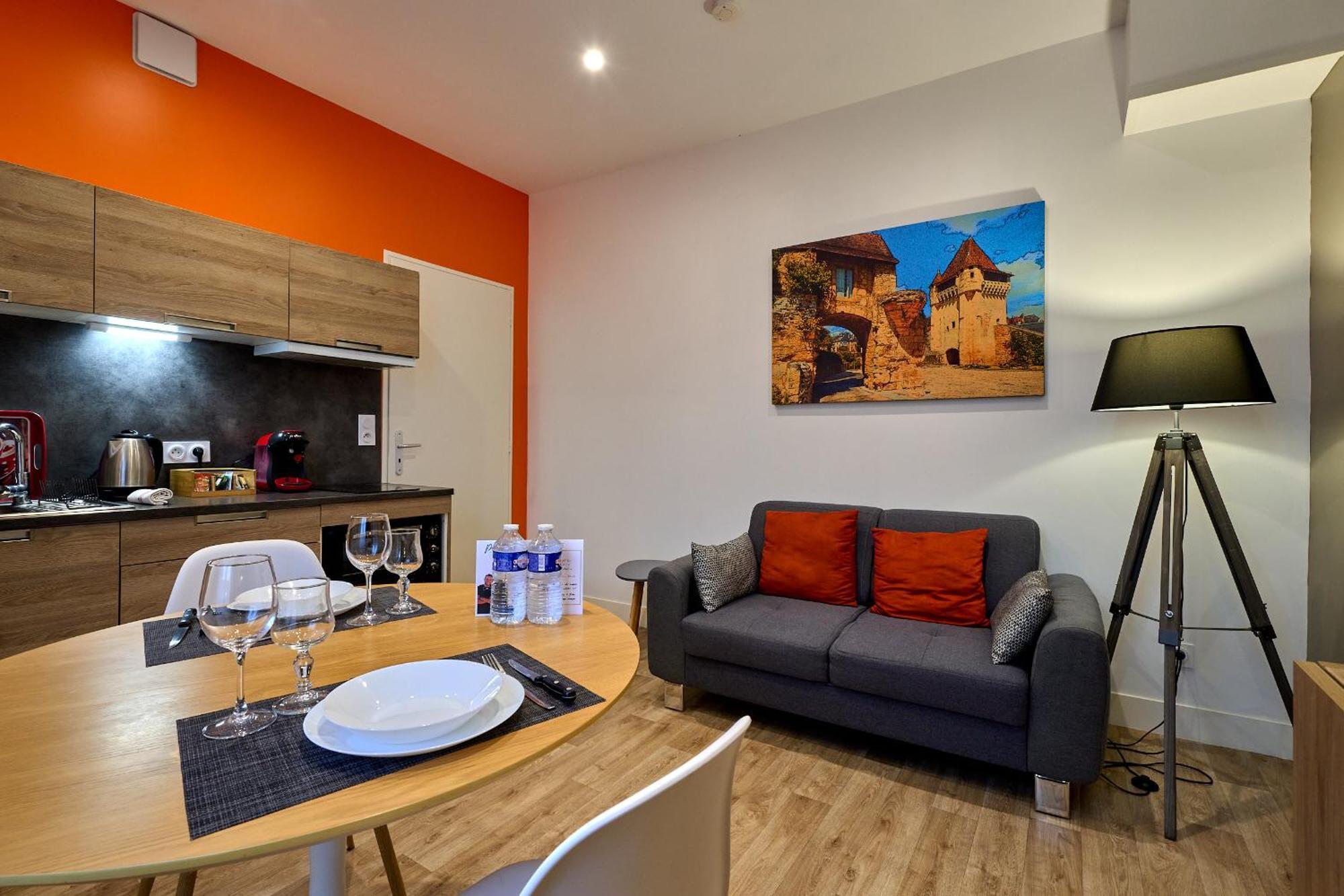 Le Faidherbe Style Appart' Hotel - Wifi Gratuit - Parking Gratuit Calme Et Lumineux เนอแวร์ ภายนอก รูปภาพ